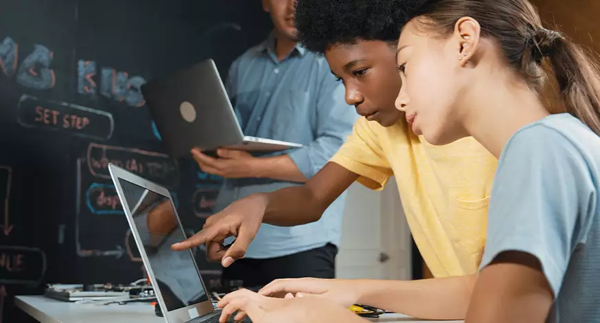 IA na Educação: o professor do futuro ou uma nova ferramenta pedagógica?