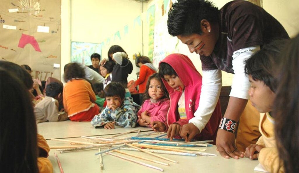 Museu da Pessoa vai distribuir R$ 40 mil em prêmios para educadores