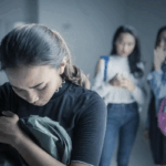 8 em cada 10 estudantes brasileiros relatam sintomas de ansiedade e depressão, aponta estudo