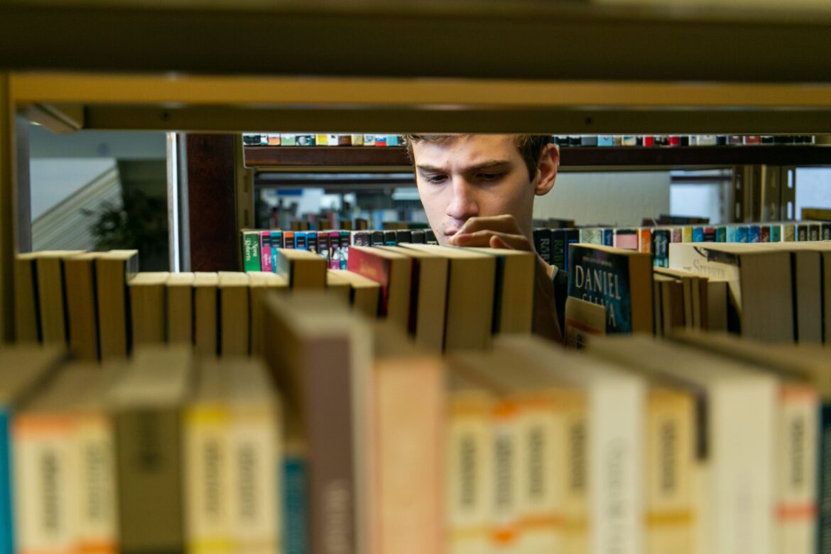 Enem 2025 aborda envelhecimento e traz mudanças positivas no formato da prova