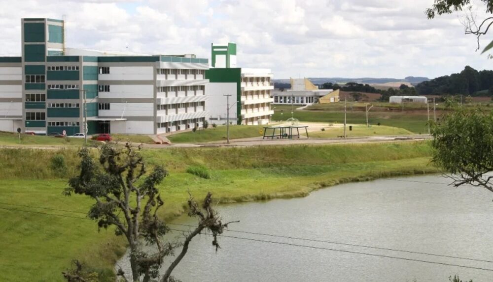 Faculdade abre inscrições gratuitas para pós em IA na Educação