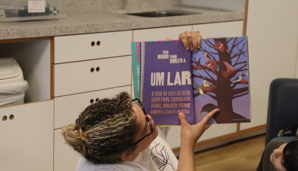 Manifesto de crianças da Maré chega às escolas e provoca debate