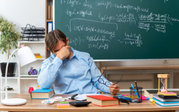 O professor não está fraco, o trabalho é que mudou