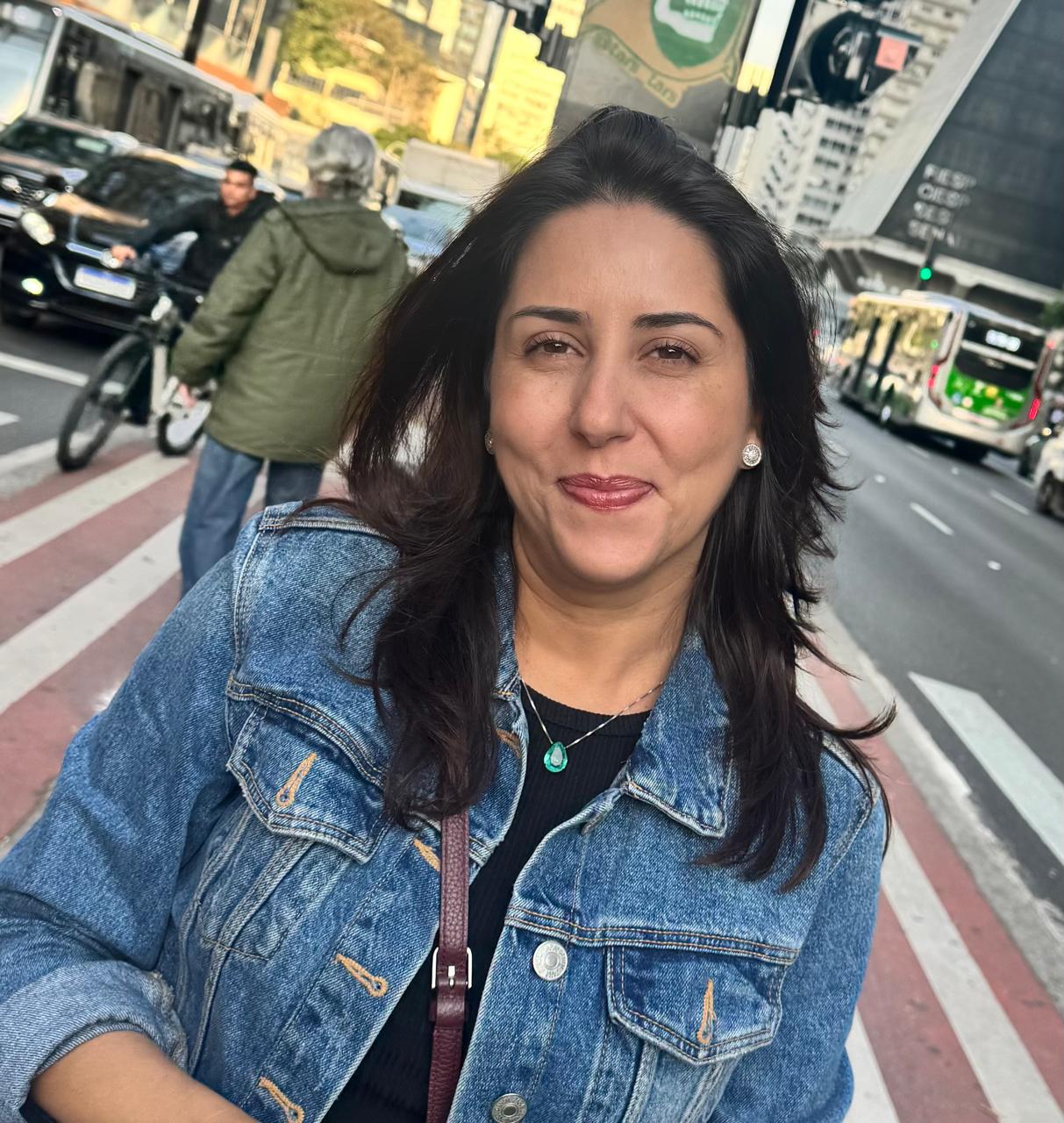 Adrienne Galvão Silveira Gomes