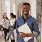 Comissão de Educação aprova prorrogação de bolsas de pesquisa para pais estudantes