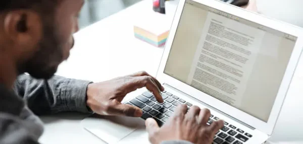 Como identificar textos gerados por IA e usar a tecnologia com ética nos estudos