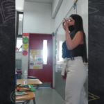 Professora cria estratégia criativa para ensinar o respeito pelo corpo alheio