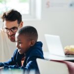 Semana Brasileira de Educação Midiática chega à 4ª edição com foco na integridade da informação e na proteção de crianças e adolescentes